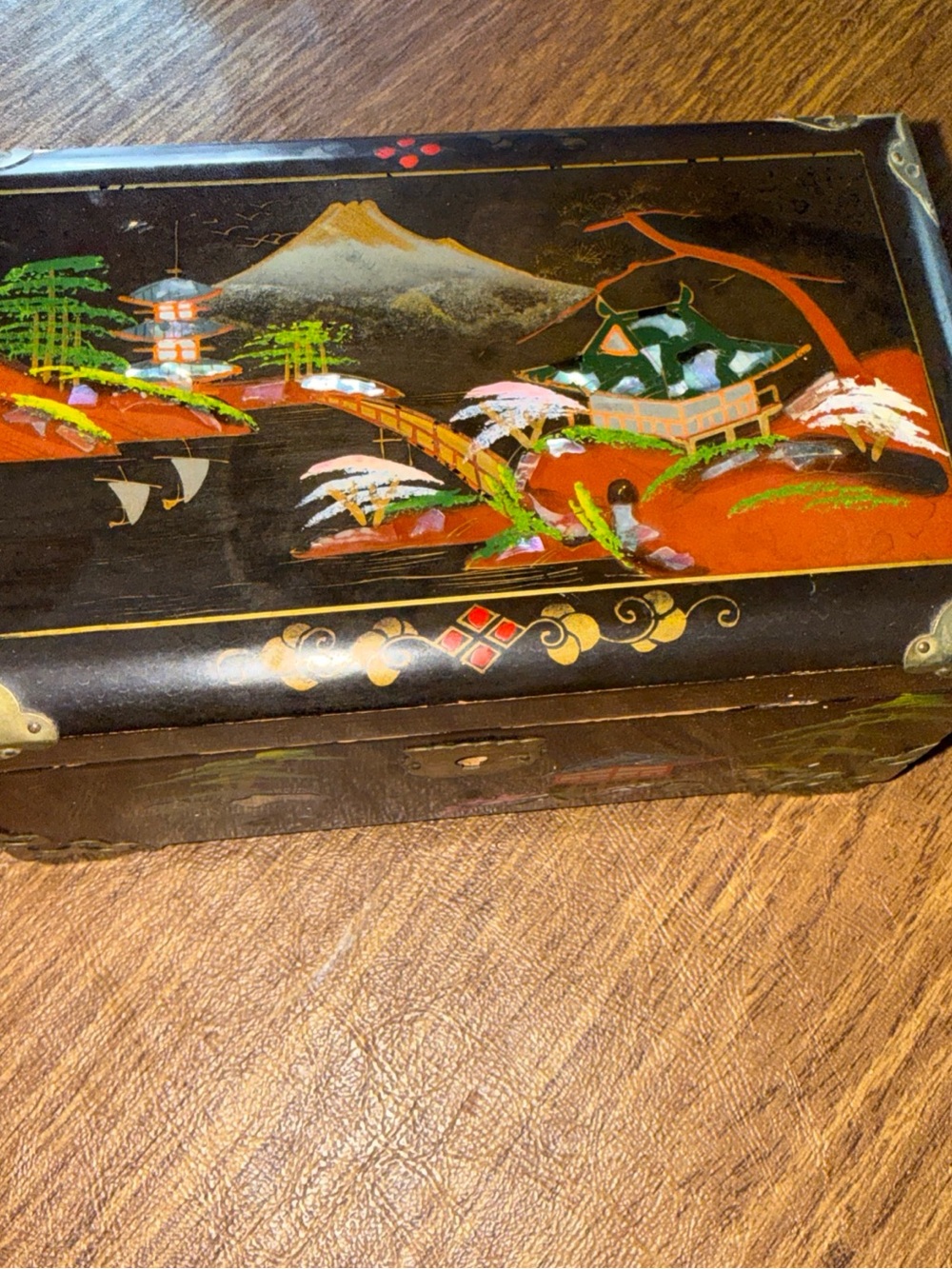 Black Lacquer Japanese jewelry box musical vintage